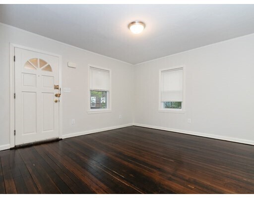 Building Photo - 57A Moseley St