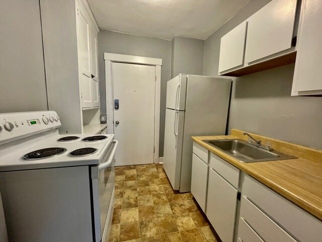 Foto del edificio - 1207 Kelton Ave