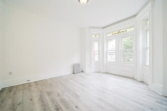Building Photo - 5302 Hudson Ave