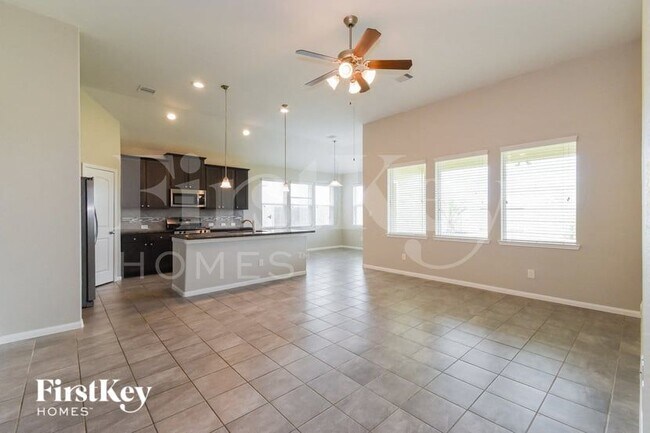 Building Photo - 8423 Montego Bay Dr