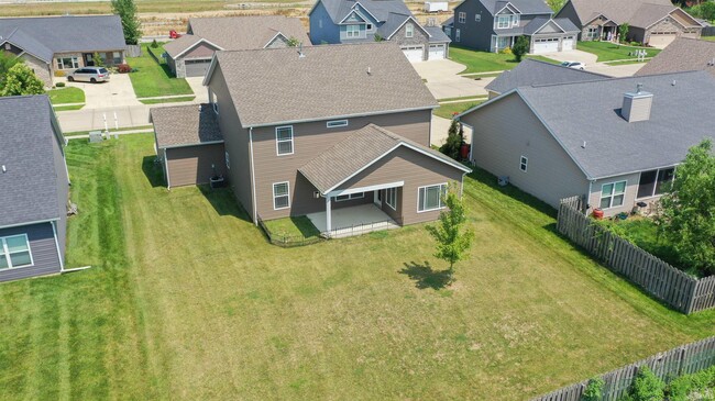 Building Photo - 2855 Needletail Dr