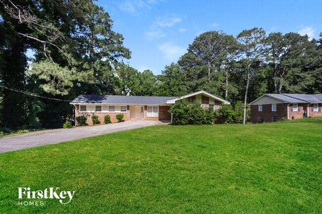 Building Photo - 3670 Judy Lynn Ct SW