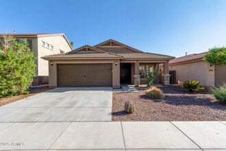 Building Photo - 2025 E Anderson Dr