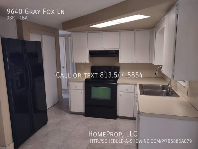 Building Photo - 9640 Gray Fox Ln