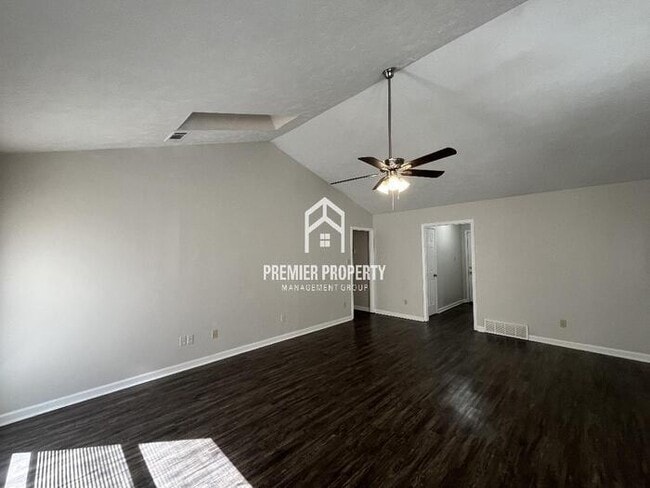 Building Photo - 7905 Bland Ln