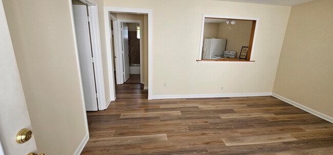 Building Photo - 1017 Wade Ave