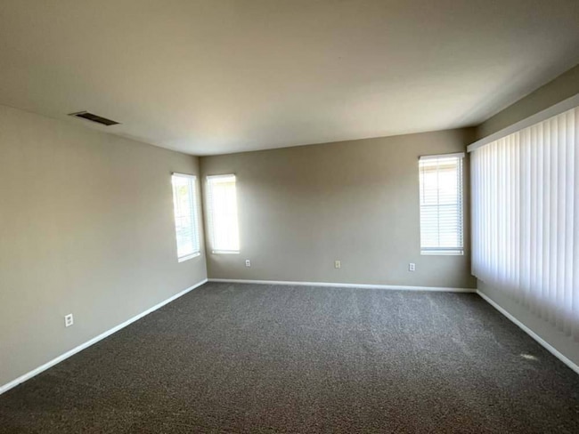 Building Photo - 1057 E Agate Ct