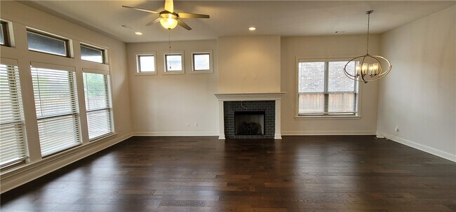 Foto del edificio - 5107 SW Kemptown Pl