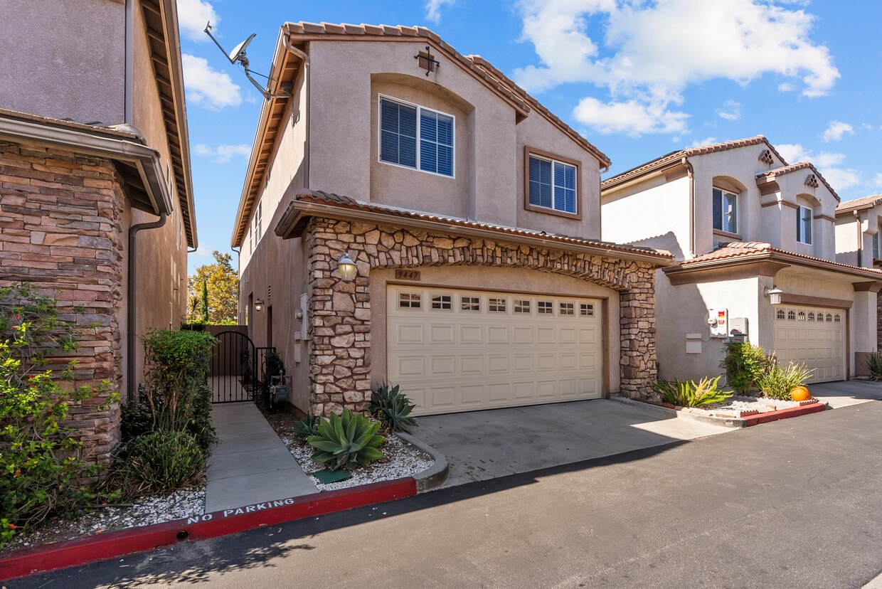 Foto principal - 9447 Hendrix Ln