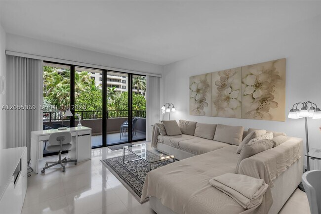 Building Photo - 201 Crandon Blvd