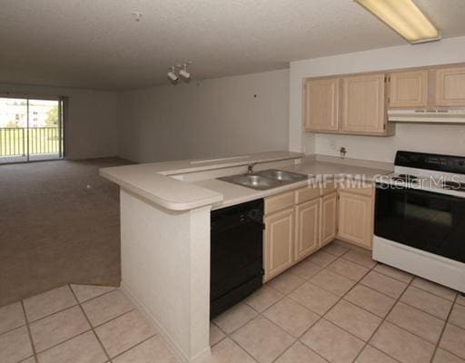 Foto del edificio - 14037 Fairway Island Dr