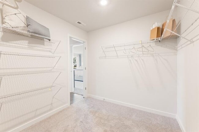 Foto del edificio - 1863 Copelyn Reese Ct