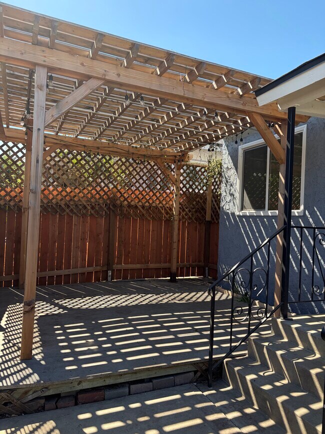 Foto del edificio - 2312 247th St