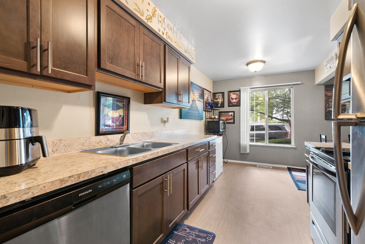 Cambridge Square Apartments Apartments in Southfield, MI