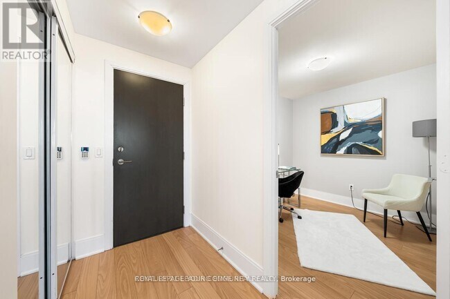 Photo du bâtiment - 181 Wynford Dr