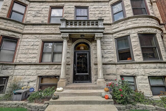 Building Photo - 5708 N Winthrop Ave