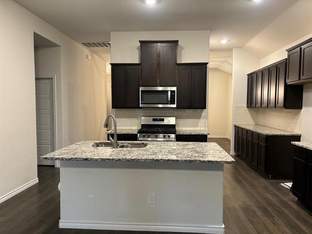 Foto del edificio - 4617 Azurite Rd