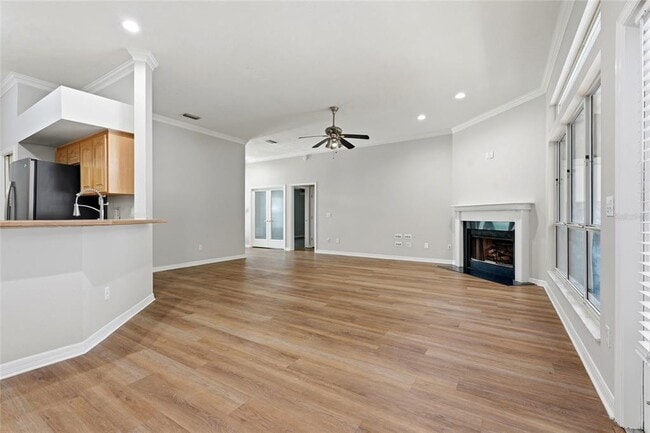 Building Photo - 1111 SW 80th Dr