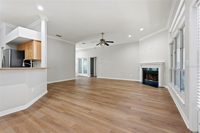 Foto del edificio - 1111 SW 80th Dr