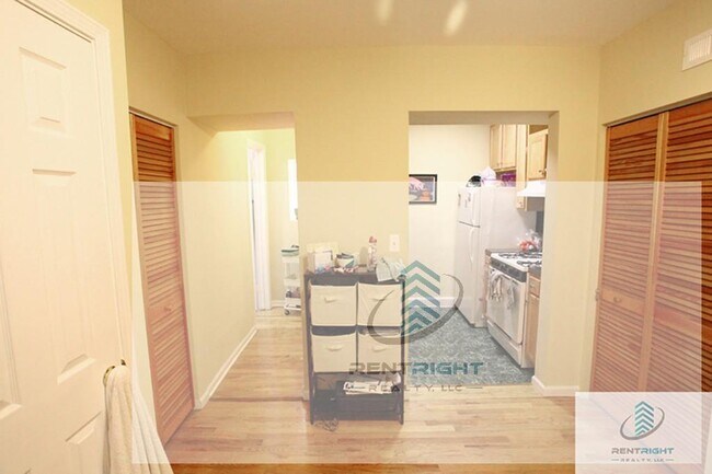 Foto del edificio - 1311 N Bosworth Ave