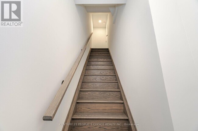 Building Photo - 150 Honeycrisp Cres