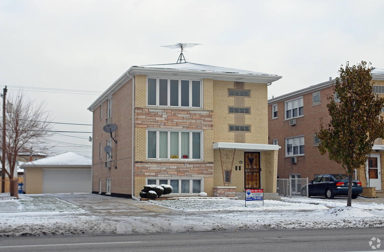 Primary Photo - 5824 W 79th St