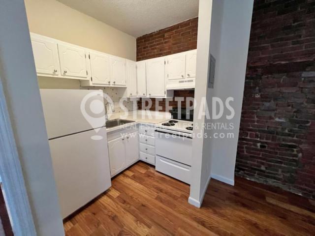 Foto principal - 1 bedroom in Boston MA 02130