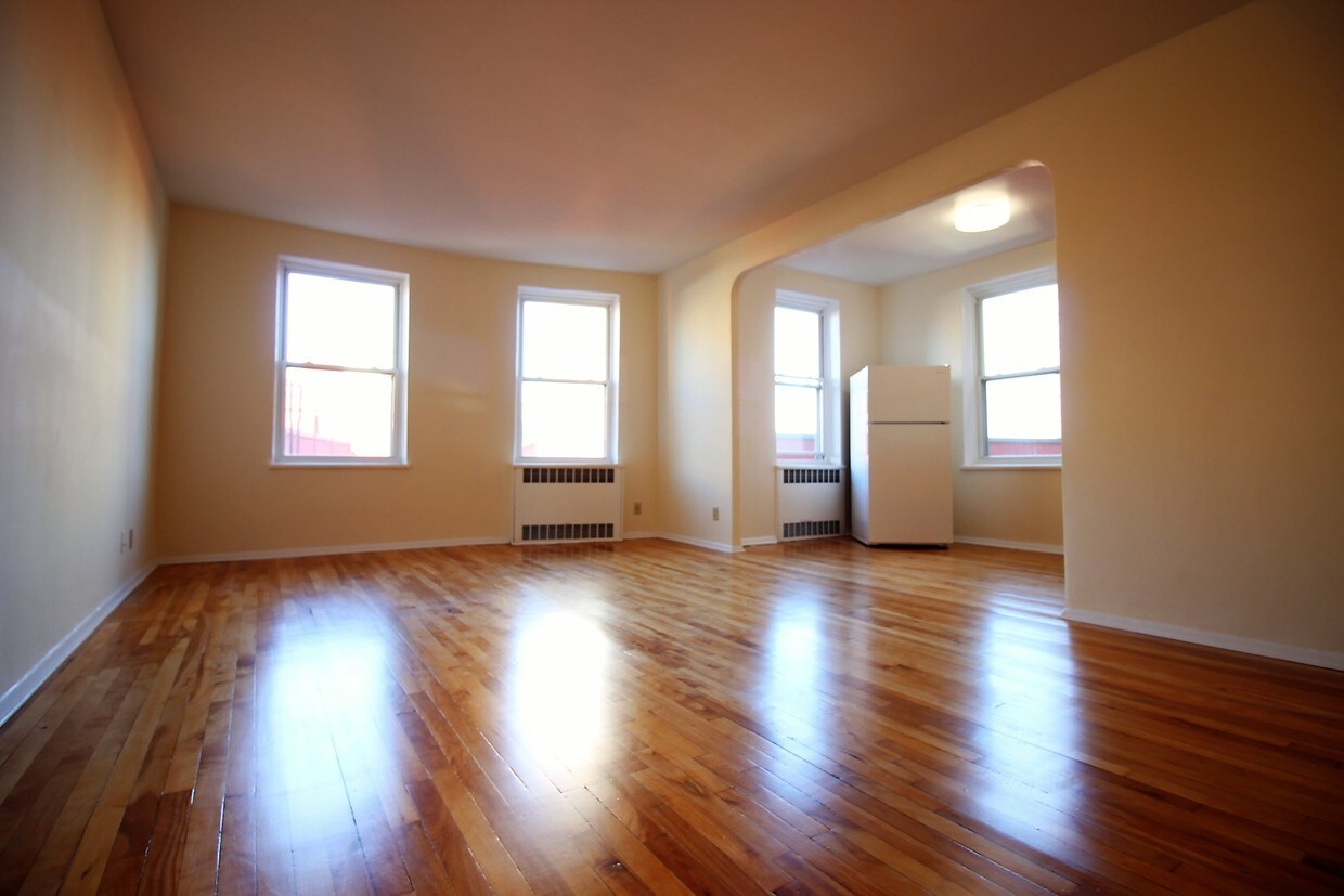 Sala de estar - 500 Kappock St