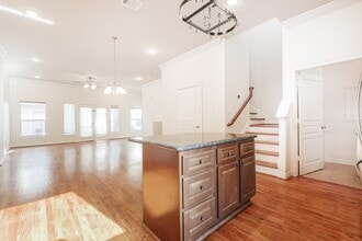 Building Photo - 2540 Prospect St