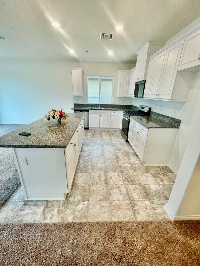 Foto del edificio - 30835 Southend Ln