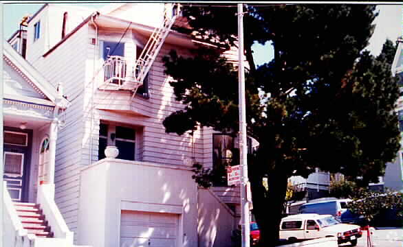 Primary Photo - 741-743 Castro St