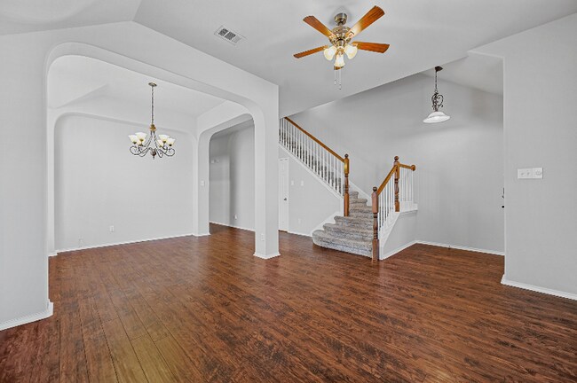 Building Photo - 10010 Voss Ave