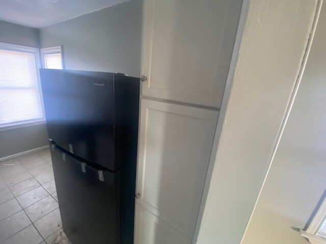 Building Photo - 473 N Mathewson Ct