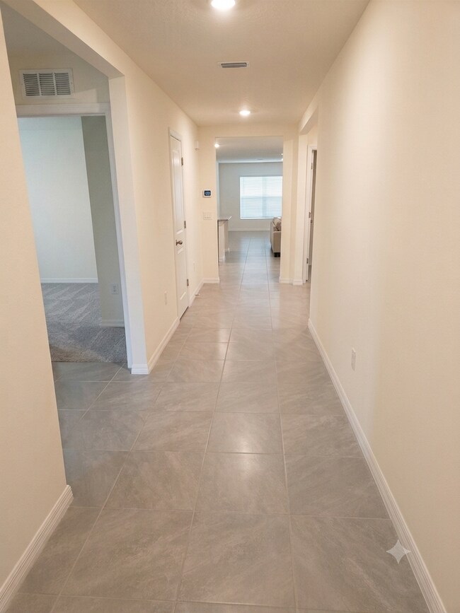 Foto del edificio - 11472 Timber Grv Ln