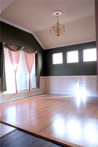 Building Photo - 2144 Kiowa Dr