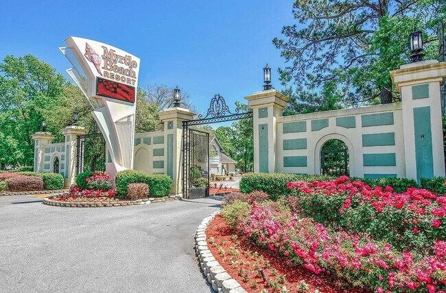 Photo - 5905 S Kings Hwy Apartment