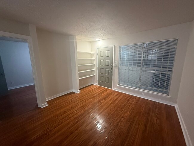 Building Photo - 7313 Gulf Fwy