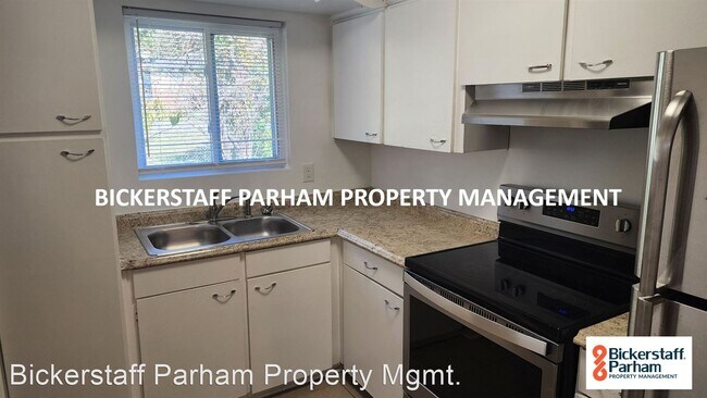 Foto del edificio - 3 br, 1.5 bath House - 1117 Bedford Avenue