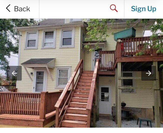 Foto del edificio - 2922 E Cold Spring Ln