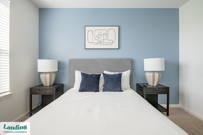 Building Photo - 100 Wilton Cir