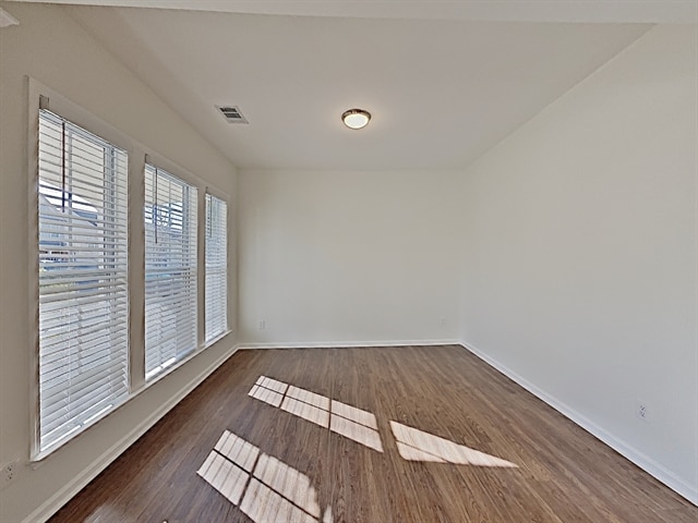 Building Photo - 316 Ridgewood Trail