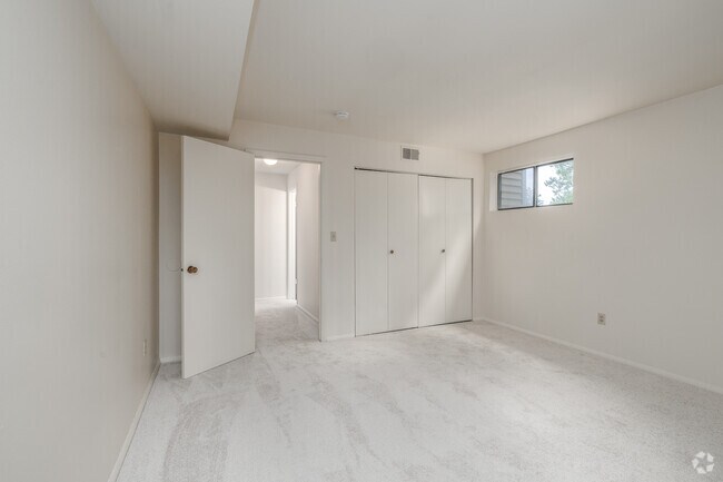 1 habitación, 1 baño, 900 pies cuadrados, dormitorio - Wildwood Ridge Apartments