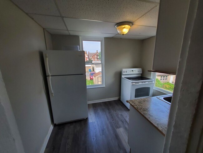 Foto del edificio - 825 N Clewell St