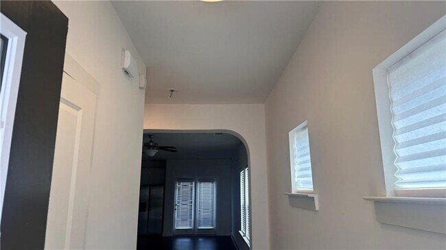 Foto del edificio - 114 Auburn Run Ln