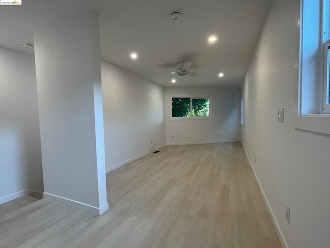Foto del edificio - 1015 47th St