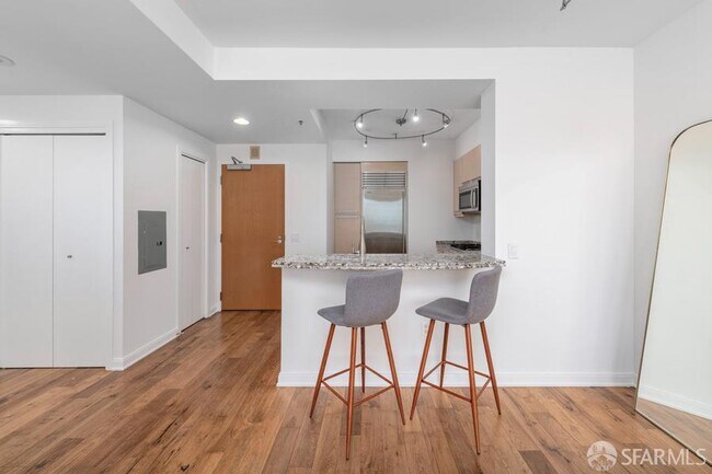 Foto del edificio - 425 1st St