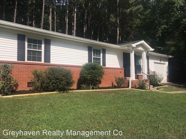 Building Photo - 4 br, 1.5 bath House - 344 Camp Jordan Road