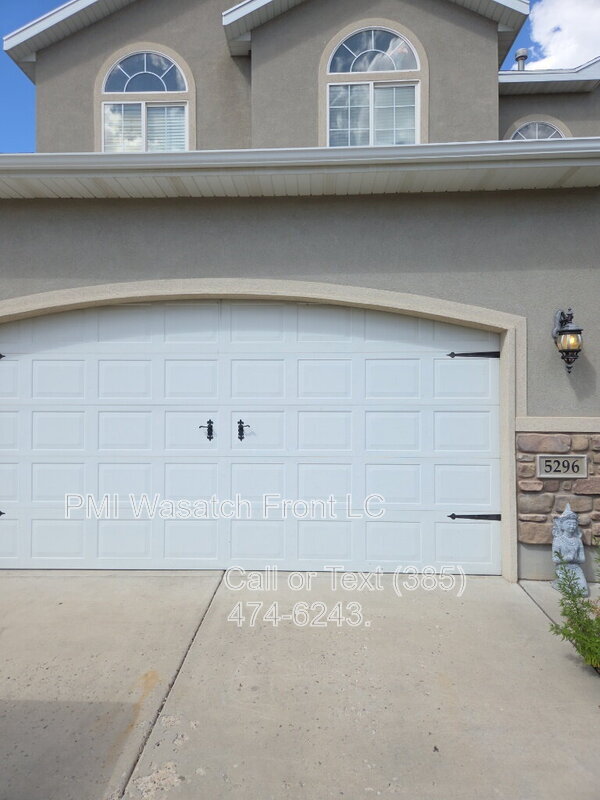 Building Photo - 5296 Ravenna Ct