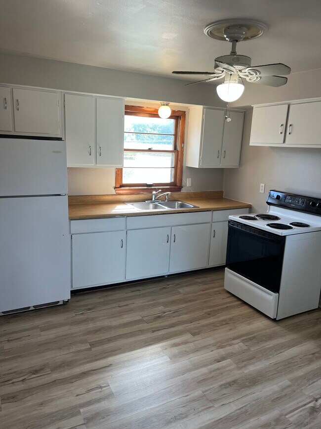 Foto del edificio - 5132 N 84th St