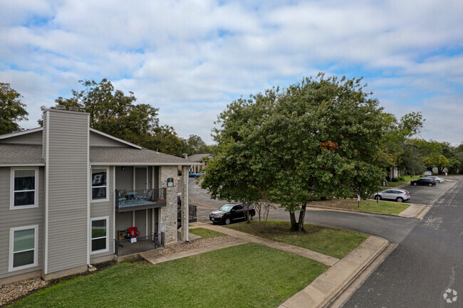 Building Photo - Park West